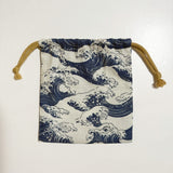 通油町総柄巾着「波」